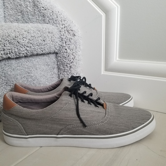 MENS 10.5 "1617" CASUAL GREY SNEAKERS - Picture 2 of 5